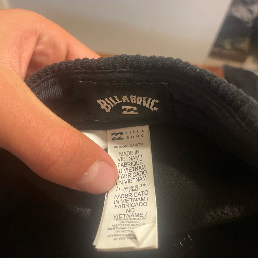 Billabong Black Corduroy Hat with Pink Embroidery - Picture 7 of 7